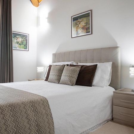 Irilor Luxury B&B Valledoria  Exteriör bild