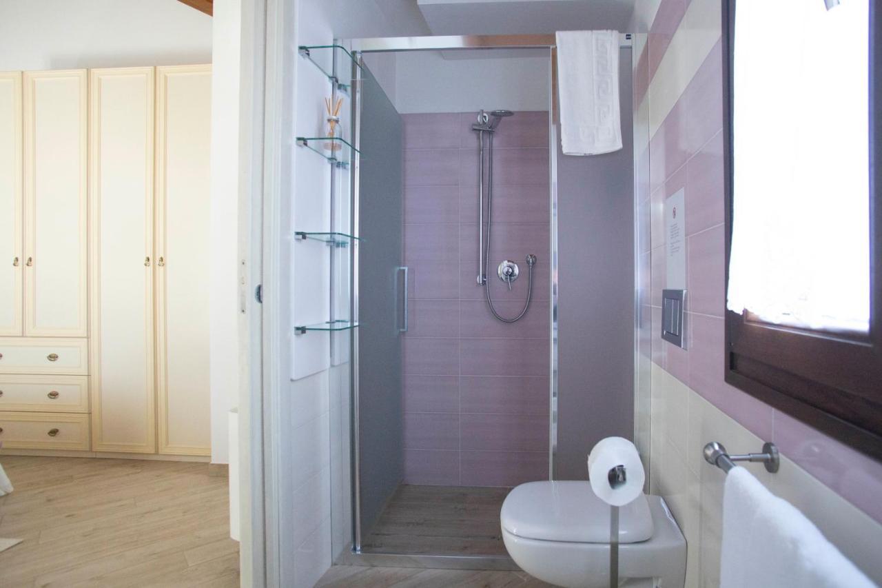 Irilor Luxury B&B Valledoria  Exteriör bild