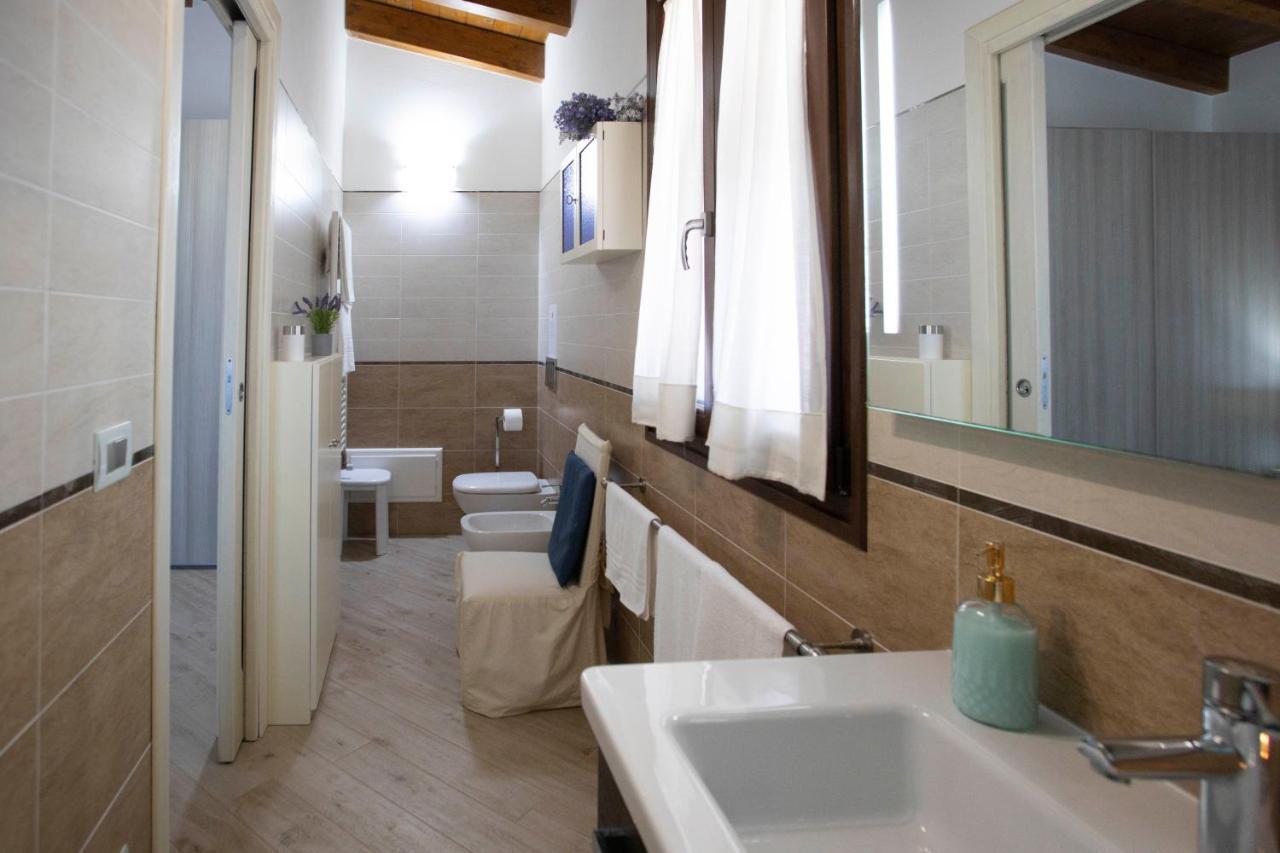 Irilor Luxury B&B Valledoria  Exteriör bild